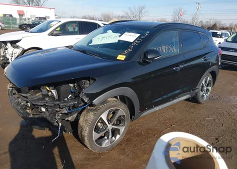 2017 Hyundai Tucson Limited z USA, uszkodzony, nr VIN KM8J33A22HU281943